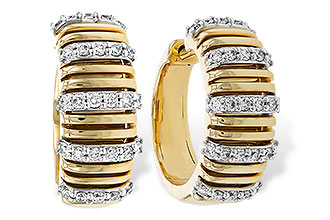 K320-46685: EARRINGS .33 TW